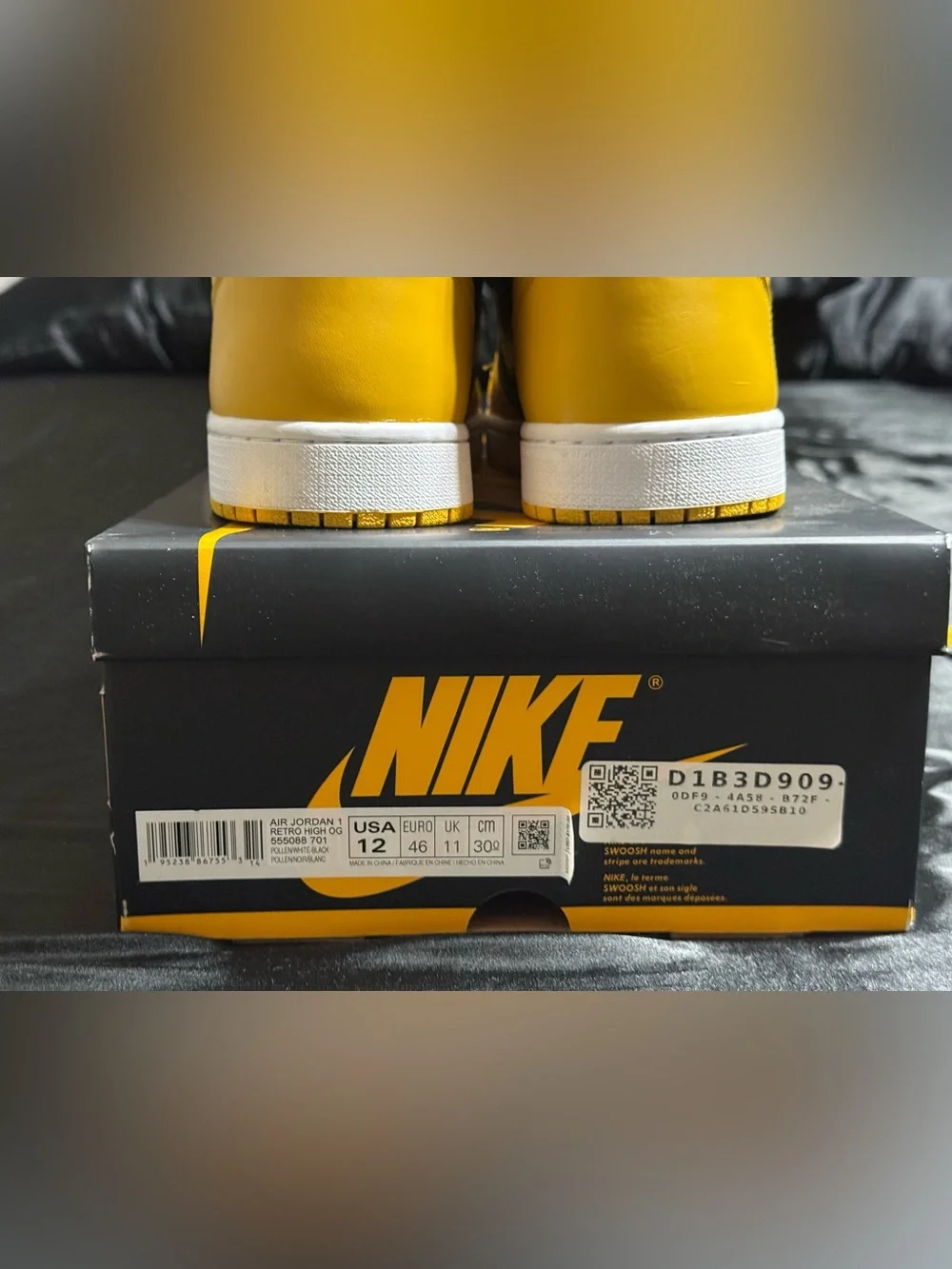Men's Size 12 - Jordan 1 Retro High Pollen